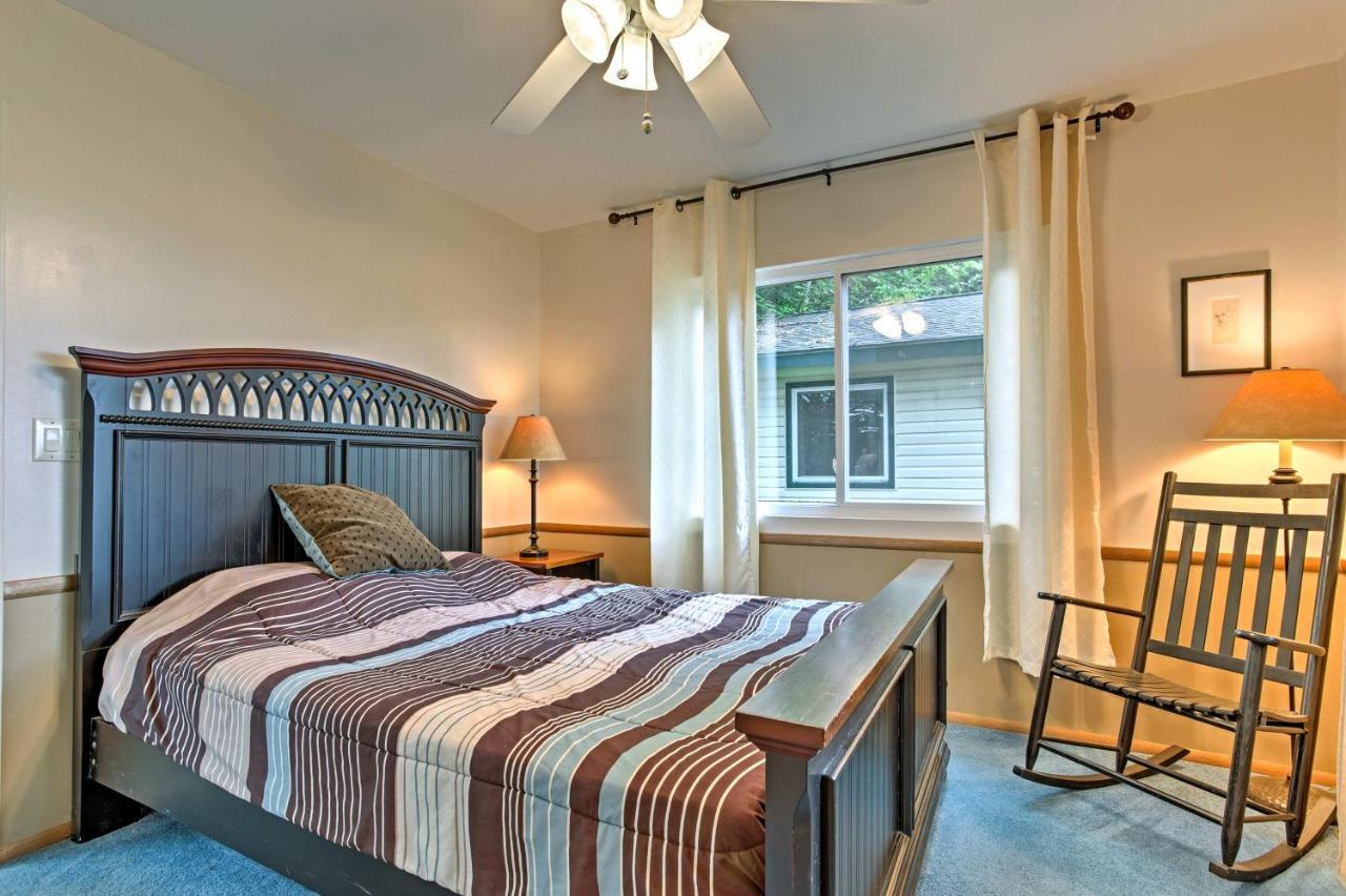 Secluded Mountain Home With Stunning Views And Deck! Bryson City Eksteriør billede
