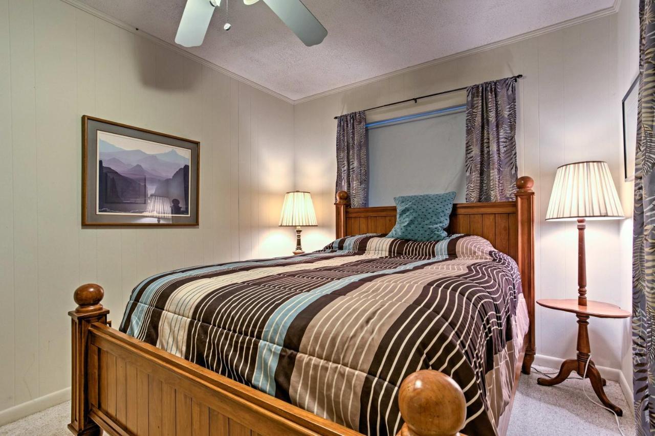 Secluded Mountain Home With Stunning Views And Deck! Bryson City Eksteriør billede
