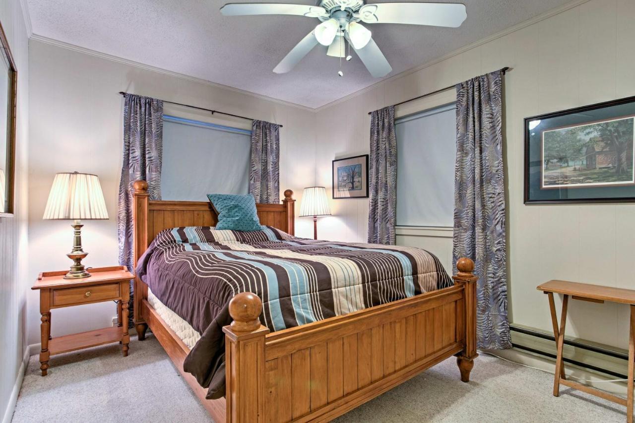 Secluded Mountain Home With Stunning Views And Deck! Bryson City Eksteriør billede